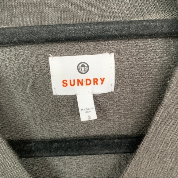 Sundry Dark Gray Jacket With Gold & White Stripes on Arm Size 2/M - Picture 2 of 8